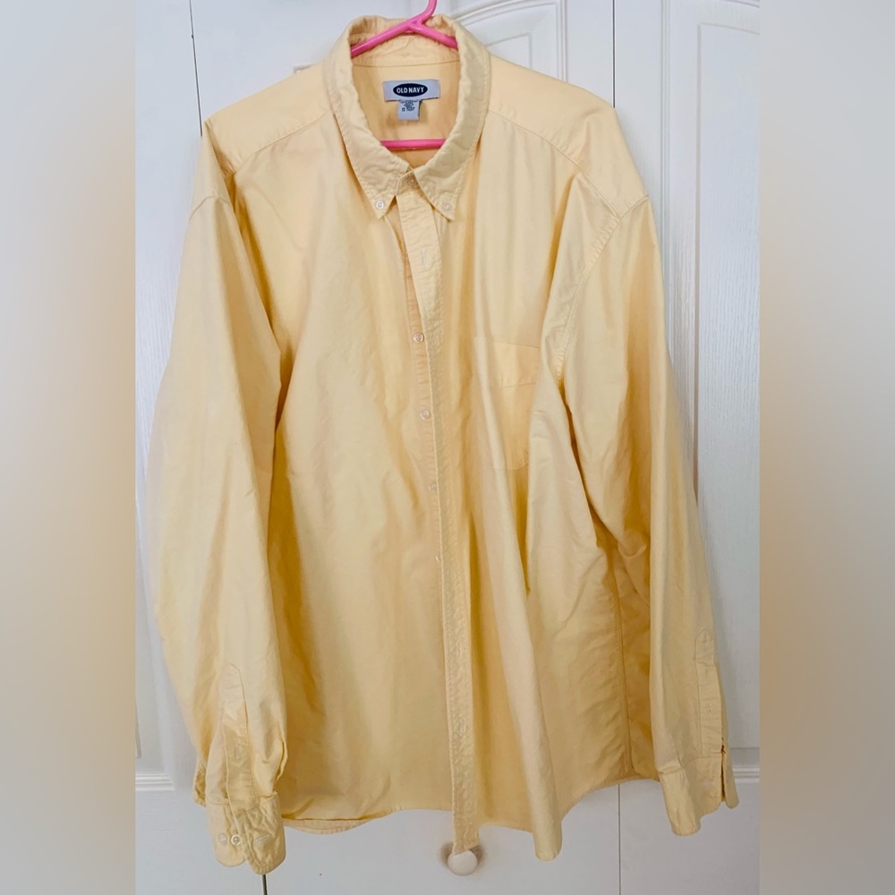 Men’s button down long sleeve shirt, Old Navy, size XXL, yellow.